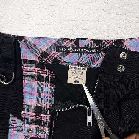Y2K Lip Service 2003 Punk & Disorderly Plaid Mini Skirt Mall Goth Vtg Hot Topic - Picture 6 of 16